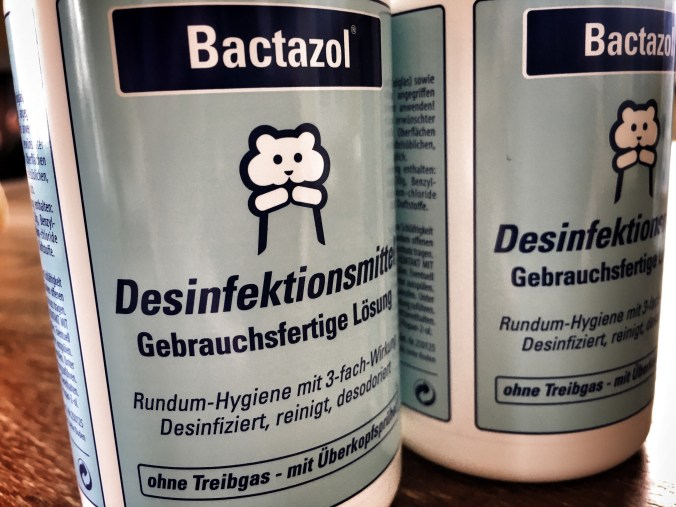 Desinfektionsmittel horten